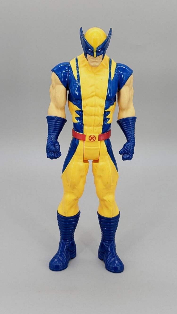 Hasbro 2013 Wolverine 12" Action Figure Marvel X-Men Titan Hero Toy Series